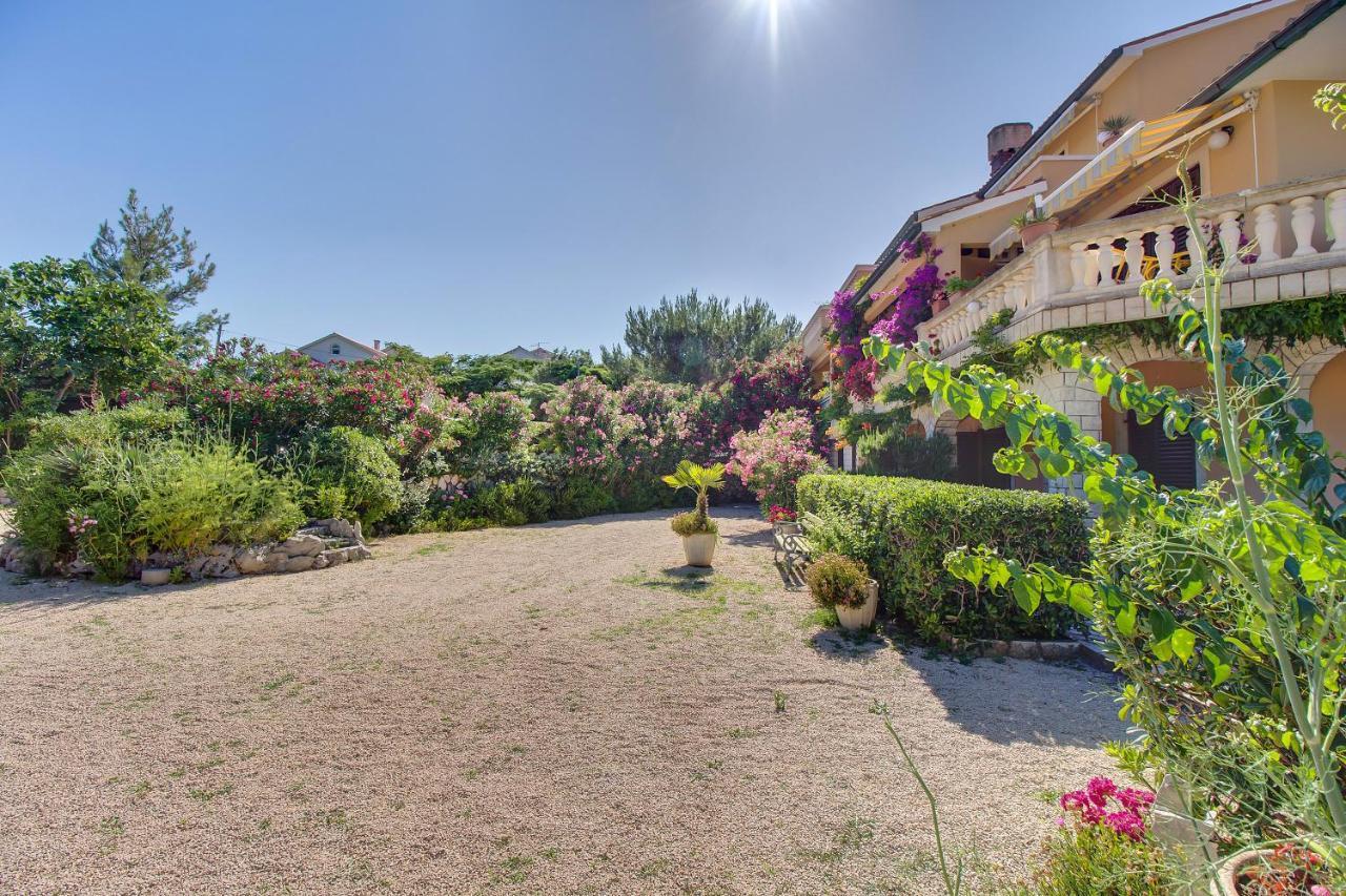 Apartmani Mavrinac Nerezine Dış mekan fotoğraf