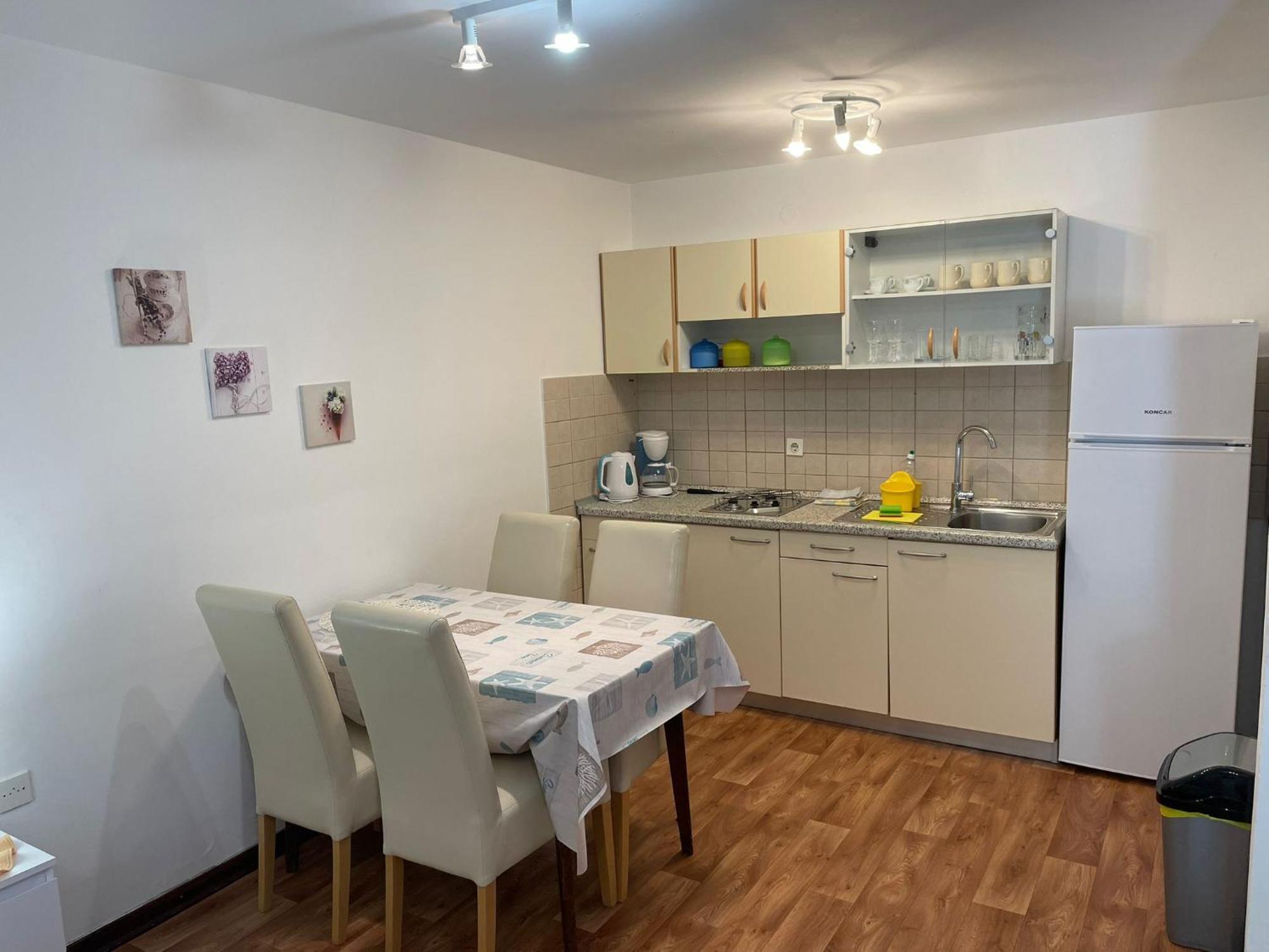 Apartmani Mavrinac Nerezine Oda fotoğraf